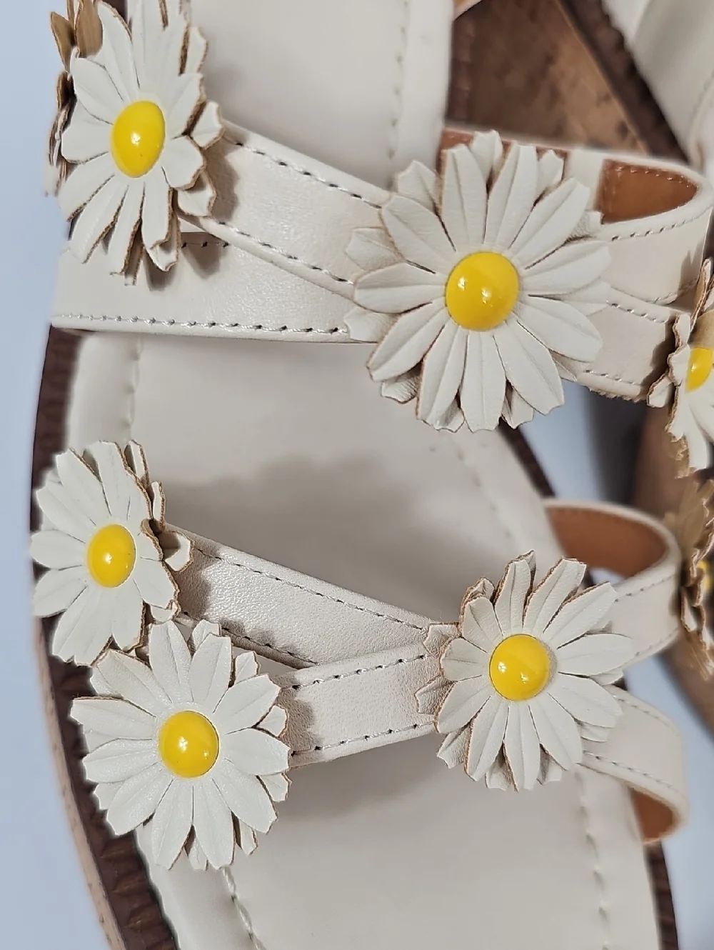 NIB Lucky Brand Taiza Daisy Floral Platform Sandals Cork Block Heel Cream 11
